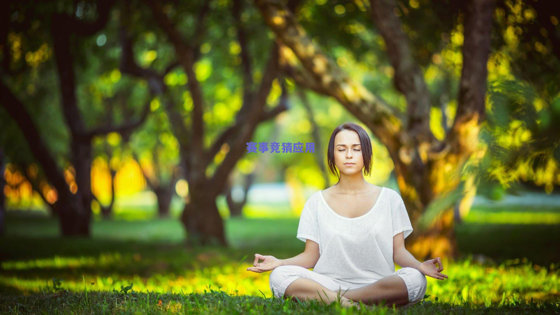 斯洛文尼亚男篮抵达球馆!欧洲劲旅备战下午2点半关键战役